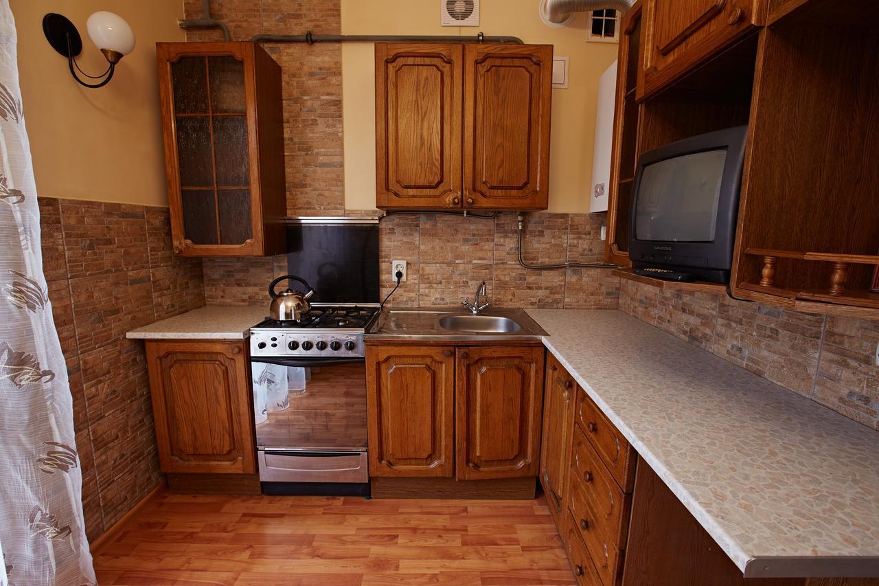 Ferienwohnung Babylon Apartmens On Zhukova Riwne Zimmer foto